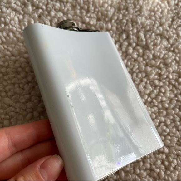 Stainless steel 8oz flask - Picture 4 of 7